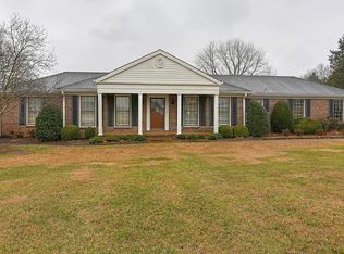 2542 Cages Bend Rd, Gallatin, TN 37066