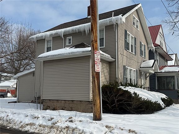 4th image of 658 Magee Ave