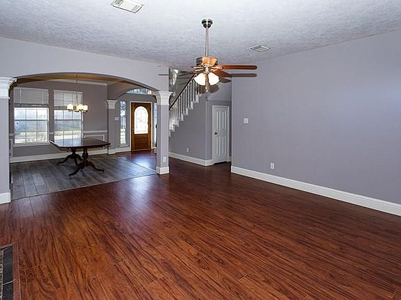 3rd image of 2503 Sarasota Dr