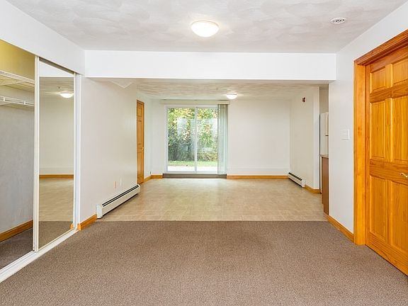 4th image of 47A Rosewood Dr #47A