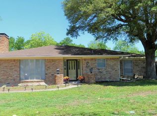 170 W Kansas St, Van, TX 75790