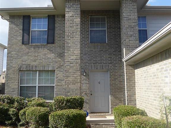 3rd image of 16138 Crooked Arrow Dr