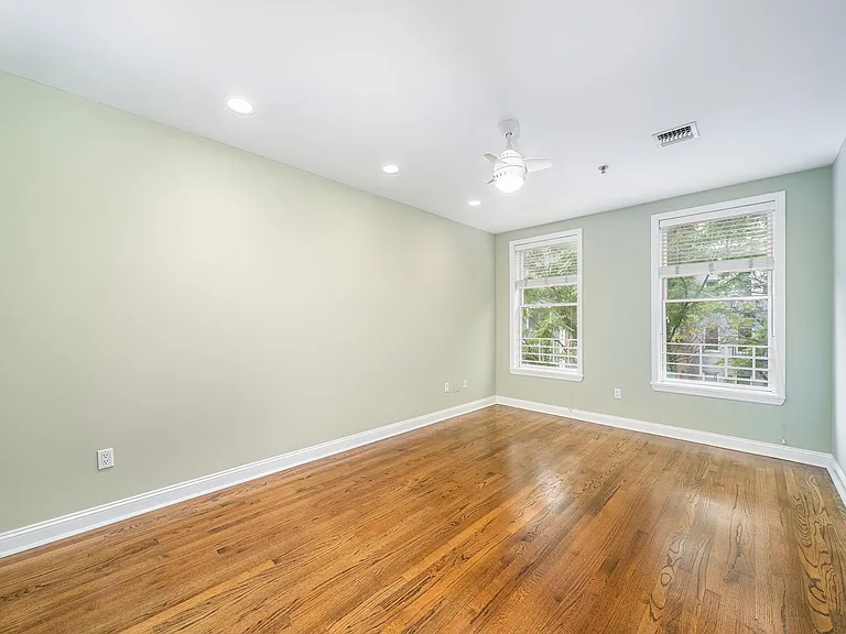84 Jefferson St — Photo 18