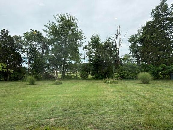 3rd image of 2305 Deerfield Run