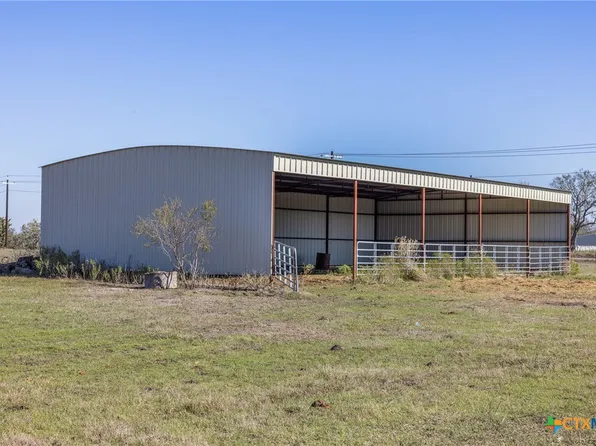 4 Fm 795, Gonzales, TX 78629