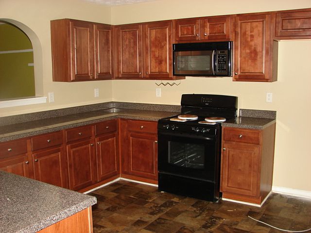 2nd image of 4705 Price St