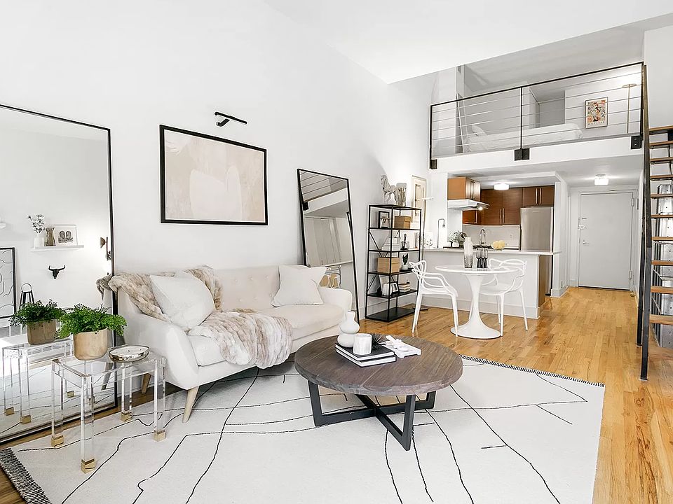 1st image of 184 Thompson St APT 1D