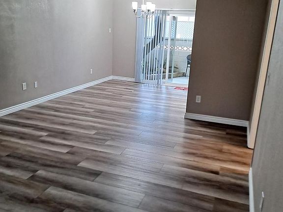 5th image of 850 E Lynwood Dr #4