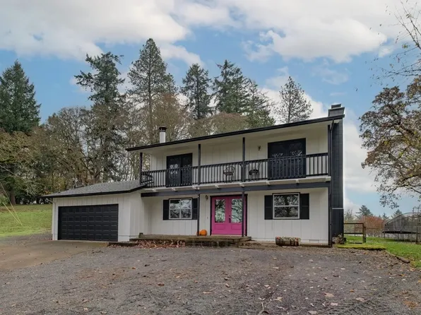 31095 SW 5th St, Lebanon, OR 97355