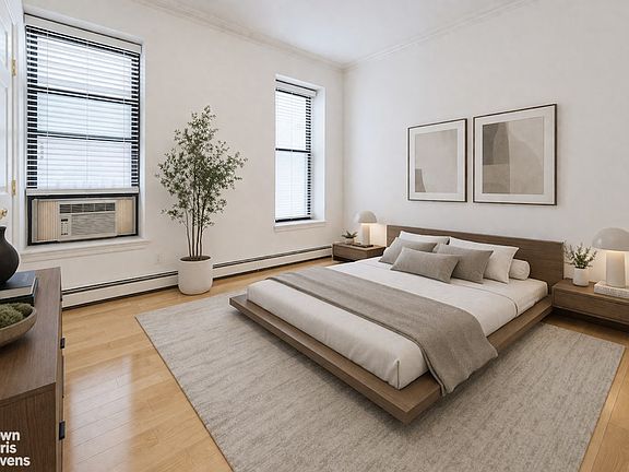 4th image of 220 W 111th St APT 2D