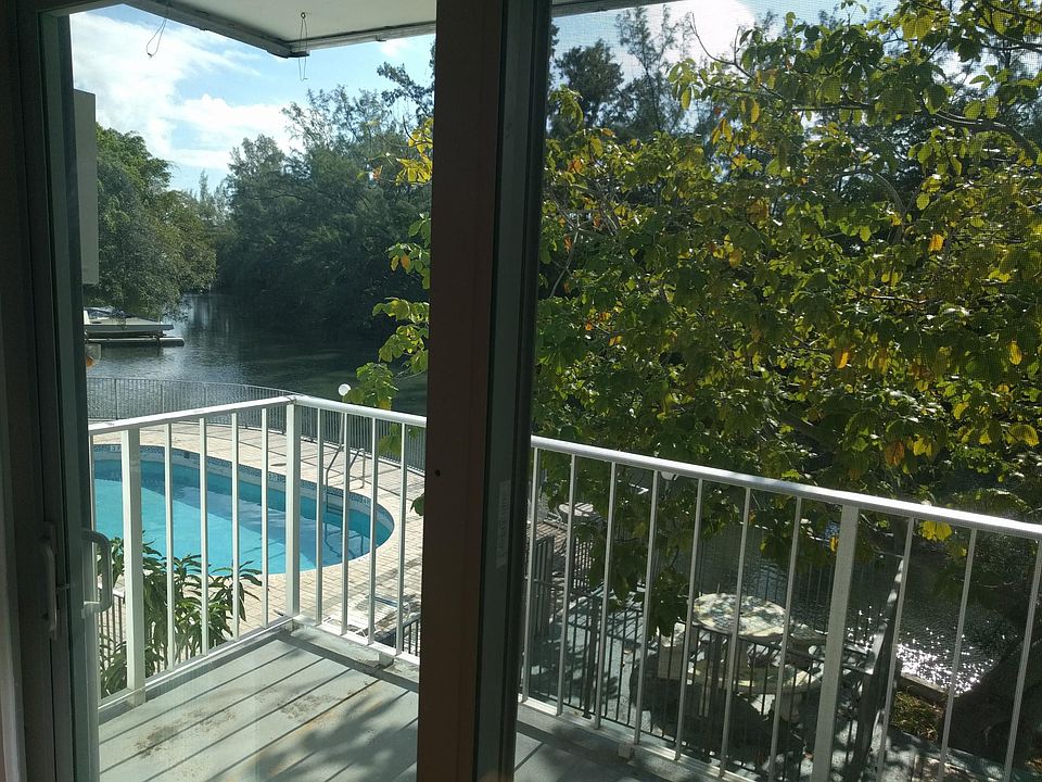 1st image of 1777 Venice Ln APT 232