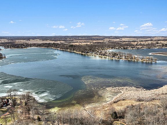 3rd image of 2519 Miner Lake Dr