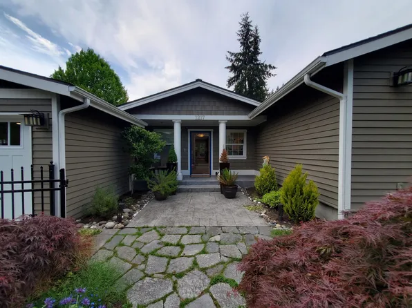 1217 5th St, Kirkland, WA 98033