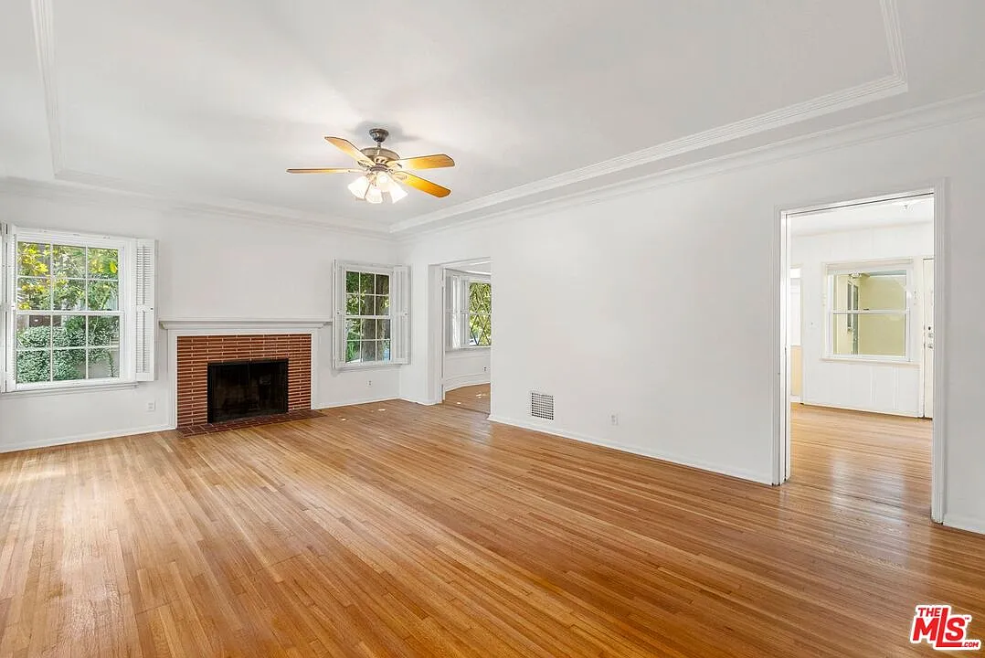 5 bed, 4.0 bath, 2766 sqft, $7,500 — Photo 4