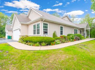 926 Treeline Ct, Lockport, IL 60441