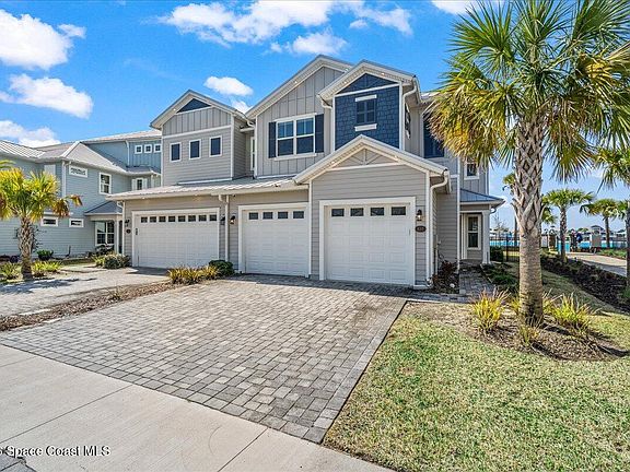 3rd image of 431 Marquesa Cir