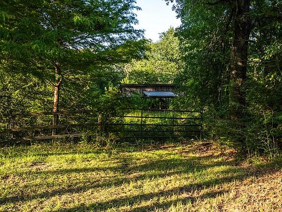 4th image of 1351 An County Rd #2232