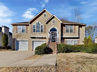 223 Eagle Glen Way, Woodstock, GA
