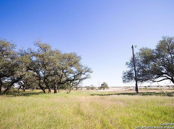 3rd image of 3454 County Road 292