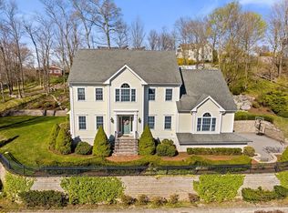 4 Baker Hill Dr, Hingham, MA 02043