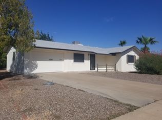 12208 N Hacienda Dr, Sun City, AZ 85351