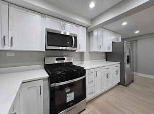 1506 W Jackson Blvd #B, Chicago, IL 60607