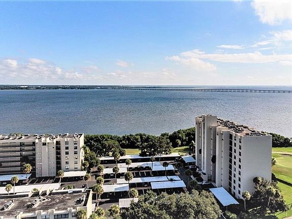 5th image of 2616 Cove Cay Dr Unit 902