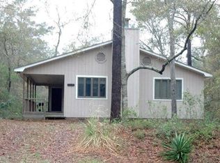 323 NE 43rd St, Oak Island, NC 28465