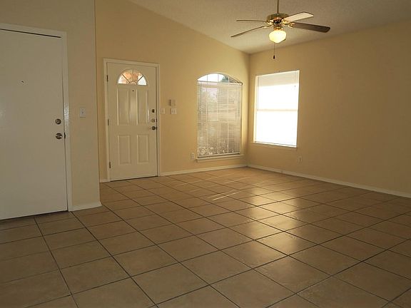 3rd image of 11800 Balladeer Ave