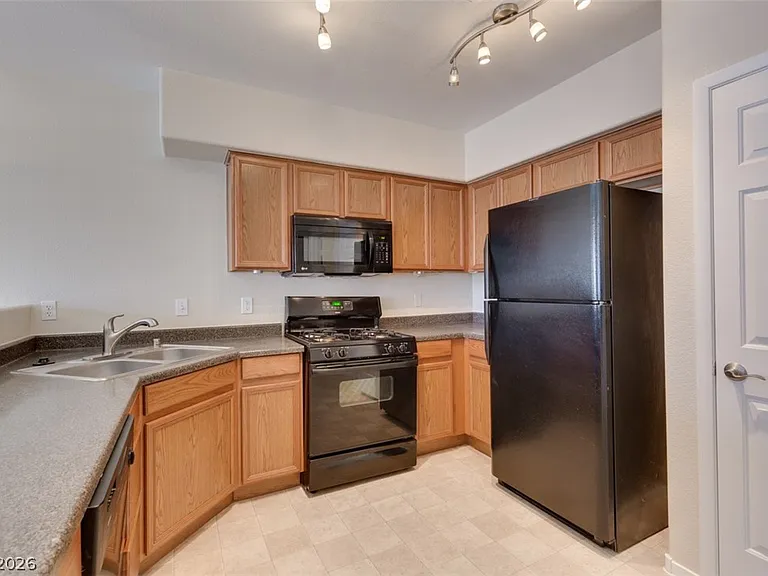 9303 Gilcrease Ave #2189 — Photo 24