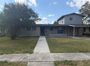 426 Springwood Ln, San Antonio, TX 78216