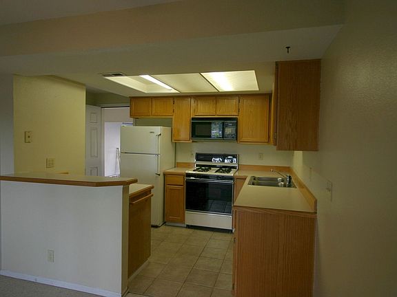 3rd image of 1801 NE Purcell Blvd APT 6
