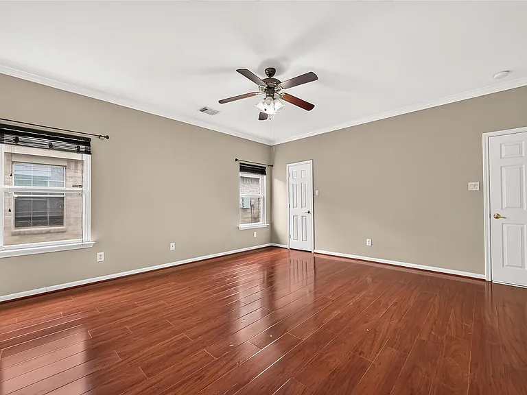3223 Legends Creek Dr — Photo 12