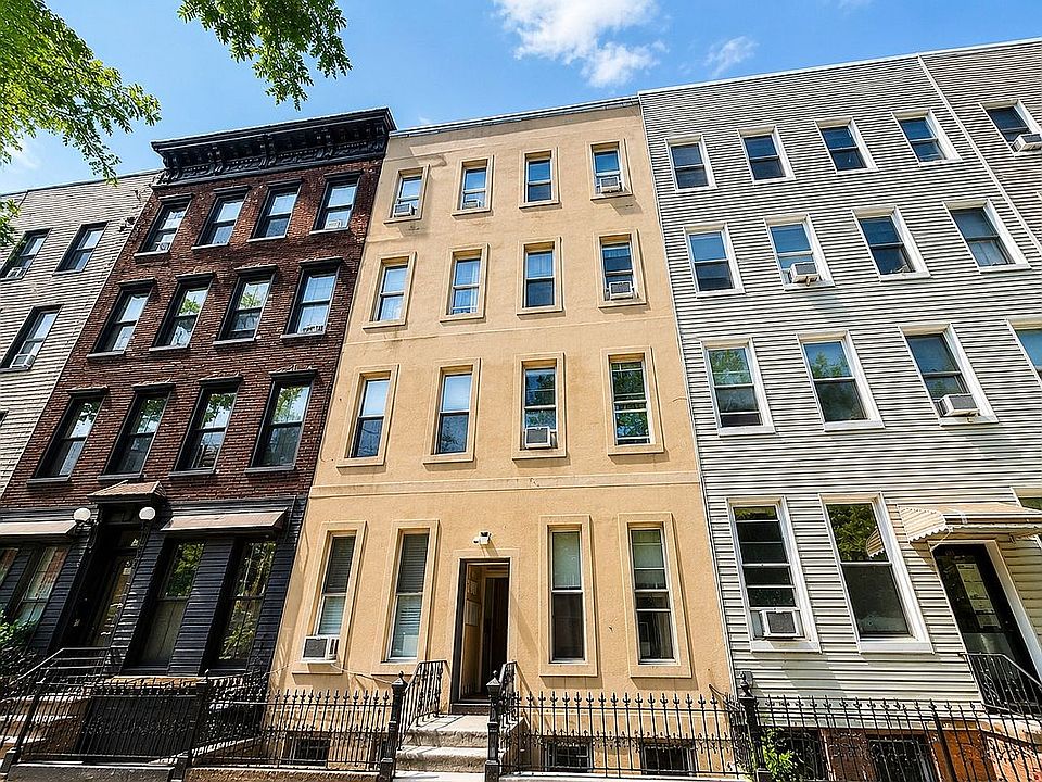 1st image of 148 N 9th St #8
