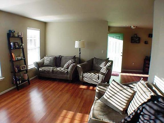 Look at these gorgeous floors!