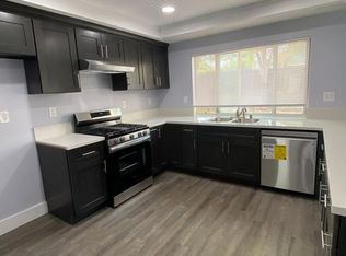 30304 Sierra Madre Dr, Temecula, CA 92591