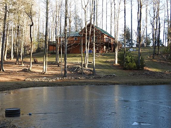 5th image of 112 Springs Dr