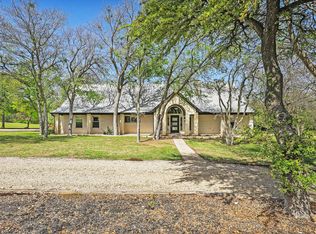 121 Hidden Hills Ln, Fort Worth, TX 76108