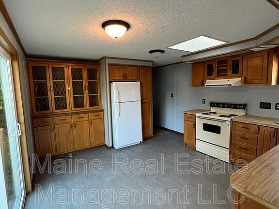 4th image of 43 Pheasant Hill Trailer Park