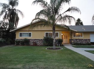 371 Lindley Dr, Porterville, CA 93257
