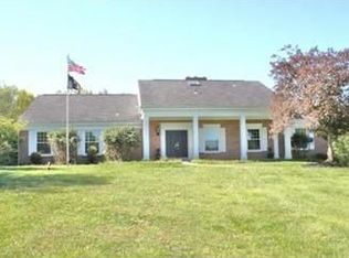 211 Pineview Dr, Wexford, PA 15090