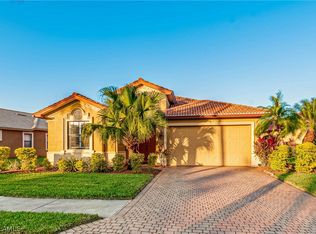9179 River Otter Dr, Fort Myers, FL 33912
