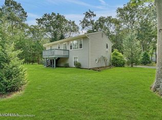 252 Clearstream Rd, Jackson, NJ 08527