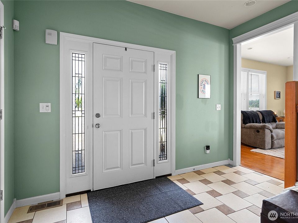 2140 SW Vista Park Drive, Oak Harbor, WA 98277 | MLS #2402648 | Zillow