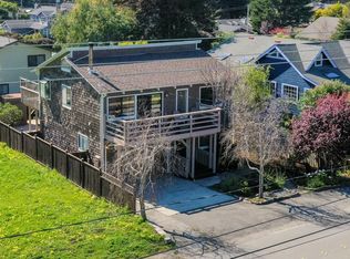1060 Etheldore St, Moss Beach, CA 94038