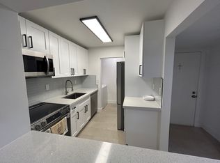 10795 SW 108th Ave APT 107, Miami, FL 33176