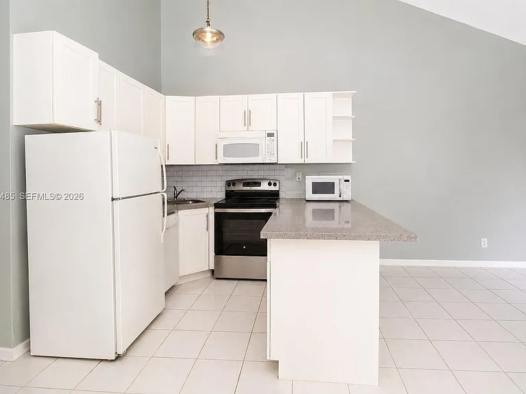 2242 NW 55th Ter #2242 — Photo 5