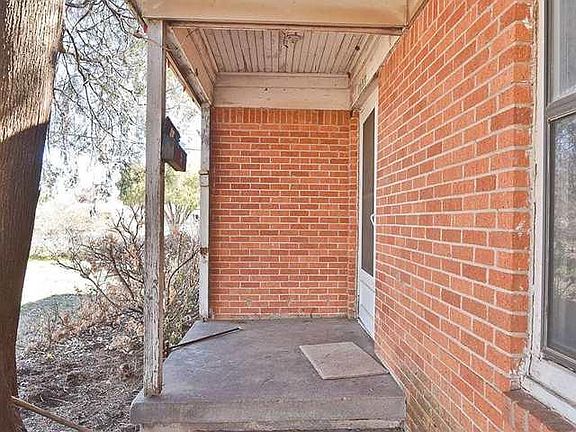 5th image of 4103 Hughes Dr
