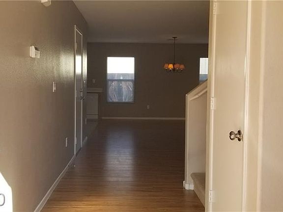 2nd image of 4240 Dixieland Ct