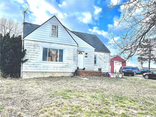 18984 Indian Hollow Rd, Grafton, OH 44044